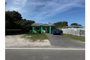 21640 Sw 119th Ave, Miami