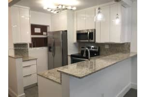 120 Royal Palm Rd 211 Hialeah Gardens, FL 33016 - MLS#A11915816