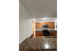 4241 W Mcnab Rd 24, Pompano Beach
