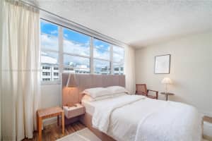 999 Brickell Bay Dr APT 1906, Miami, FL 33131, - MLS#A11915883