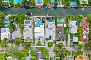 1792 Cleveland Rd Miami Beach, FL 33141 - MLS#A11915893