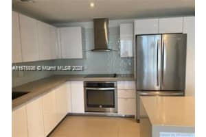 1600 Ne 1st Ave 2116, Miami