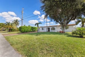 2601 Acapulco Dr Miramar, FL 33023 - MLS#A11915901