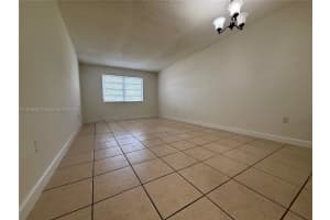 13920 Lake Placid Ct APT B25, Miami Lakes, FL 33014, - MLS#A11915906