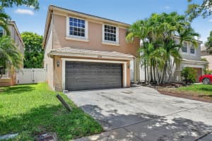 1579 Briar Oak Dr Royal Palm Beach, FL 33411 - MLS#A11915910