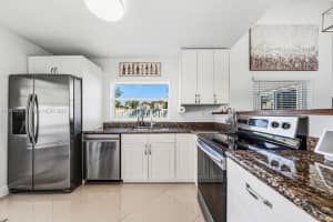 12626 Nw 15th St Sunrise, FL 33323 - MLS#A11915939