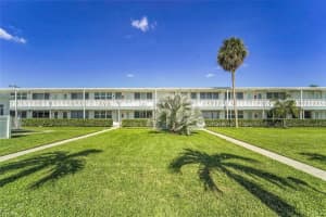 851 Atlantic Shores Blvd 121 Hallandale Beach, FL 33009 - MLS#A11915947