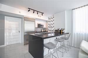 500 Brickell Ave APT 301, Miami, FL 33131, - MLS#A11915959