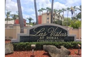 8290 Lake Dr 320, Doral