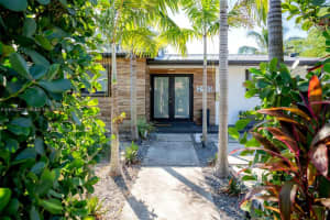 2510 Ne 207th Ter, Miami 2510 Ne 207th Ter, Miami