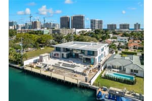 9540 Bay Dr Surfside, FL 33154 - MLS#A11916061