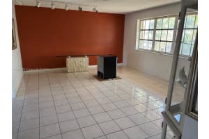 17960 Ne 6th Ave North Miami Beach, FL 33162 - MLS#A11916066