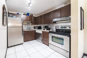 701 NE 1st Ct APT 303, Hallandale Beach, FL 33009, - MLS#A11916076