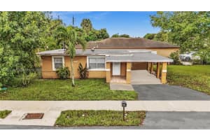 2800 Nw 6th Ct, Fort Lauderdale