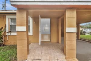 2800 Nw 6th Ct Fort Lauderdale, FL 33311 - MLS#A11916103