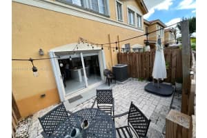 8330 Nw 107th Pl 7-21 Doral, FL 33178 - MLS#A11916133