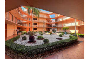 8600 SW 133rd Avenue Rd APT 401, Miami, FL 33183, - MLS#A11916146