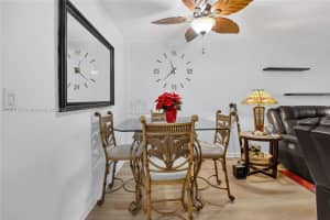 2801 Somerset Dr 411 Lauderdale Lakes, FL 33311 - MLS#A11916150