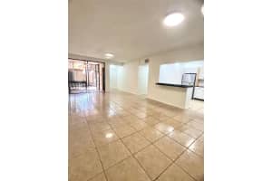 800 Ne 199 St 106d, Miami