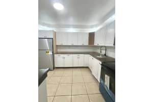 800 NE 199th St APT 106D, Miami, FL 33179, - MLS#A11916154