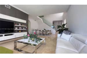 3024 Ne 210th St, Aventura