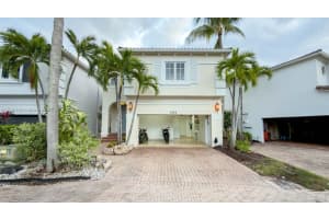 3024 Ne 210th St Aventura, FL 33180 - MLS#A11916166