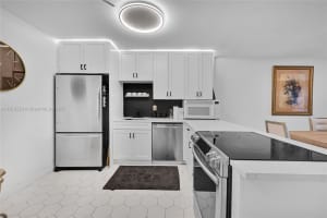 400 Leslie Dr 605 Hallandale Beach, FL 33009 - MLS#A11916220