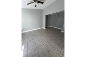 626 Nw 10th Ter 3 Fort Lauderdale, FL 33311 - MLS#A11916225