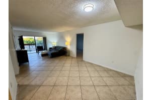 1300 SW 122nd Ave Apt 421-2, Miami, FL 33184, - MLS#A11916229