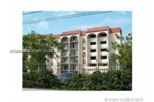 5201 Nw 7th St 405, Miami