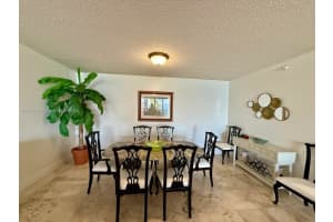 16711 Collins Ave APT 410, Sunny Isles Beach, FL 33160, - MLS#A11916293