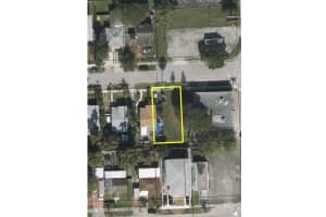 1790 Nw 53rd St Miami, FL 33142 - MLS#A11916305