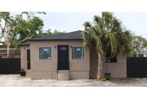 107 W Pembroke Rd, Hallandale Beach, FL 33009, - MLS#A11916310