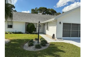 6910 Se Lillian Ct, Stuart