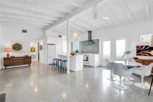 2333 Sw 34th Way, Fort Lauderdale