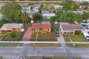 3761 Nw 205th St Miami Gardens, FL 33055 - MLS#A11916394