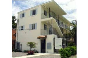 3680 Oak Ave 6, Miami