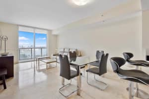 253 Ne 2nd St 1803 Miami, FL 33132 - MLS#A11916411