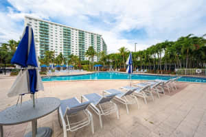 19370 Collins Ave APT 517, Sunny Isles Beach, FL 33160, - MLS#A11916424
