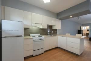 6580 Santona St A32, Coral Gables, FL 33146, - MLS#A11916434