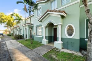 1406 Se 26th Ct 311, Homestead