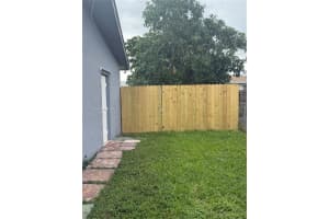 2870 Nw 19th St Fort Lauderdale, FL 33311 - MLS#A11916487