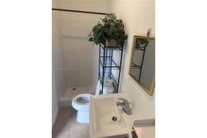 2870 Nw 19th St Fort Lauderdale, FL 33311 - MLS#A11916487