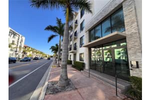 8167 Nw 41st St E-406, Doral