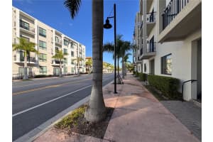 8167 NW 41st St e 406, Doral, FL 33166, - MLS#A11916489