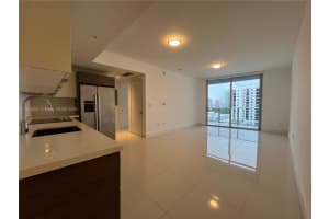 1010 Sw 2nd Ave 1610, Miami