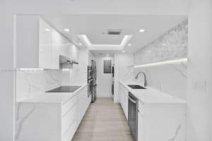 90 Alton Rd 1907 Miami Beach, FL 33139 - MLS#A11916566