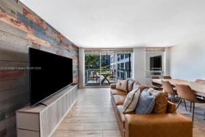 1541 Brickell Ave C406 Miami, FL 33129 - MLS#A11916568