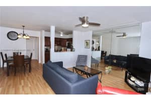 900 Sw 11th Ave 15c Hallandale Beach, FL 33009 - MLS#A11916571