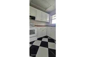 8595 Sunrise Lakes Blvd 307 Sunrise, FL 33322 - MLS#A11916580